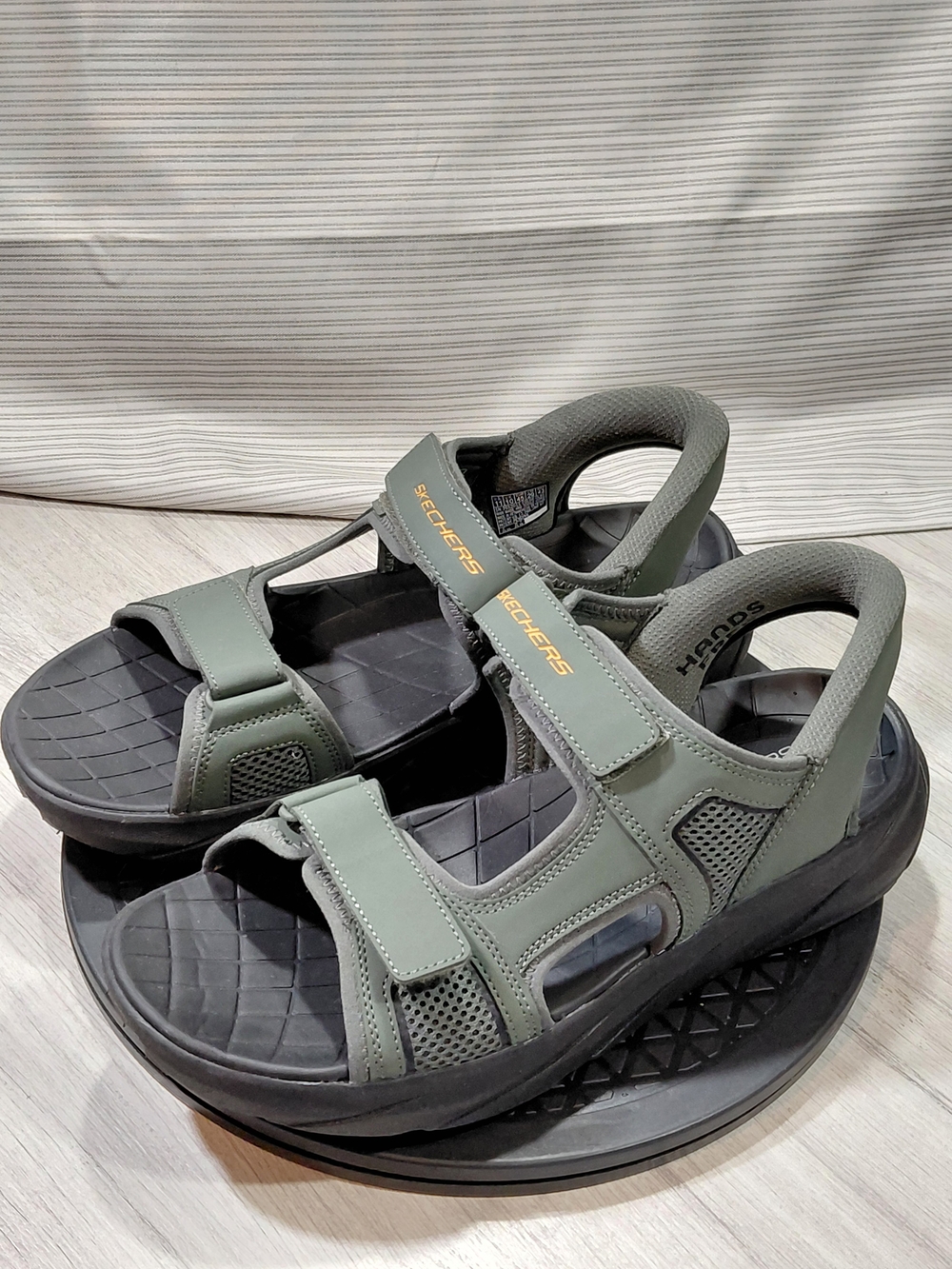 NEW Skechers Men's Hands Free Slip Ins Olive Green Water Comfort Sandals Mens 11